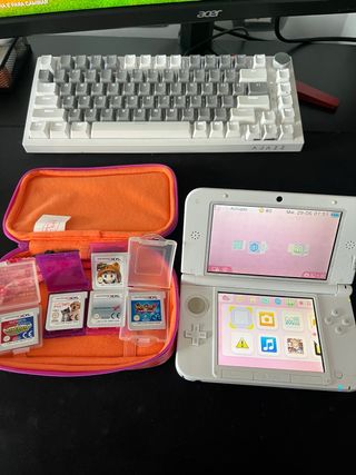Nintendo 3DS XL Blanca + Juegos + Funda