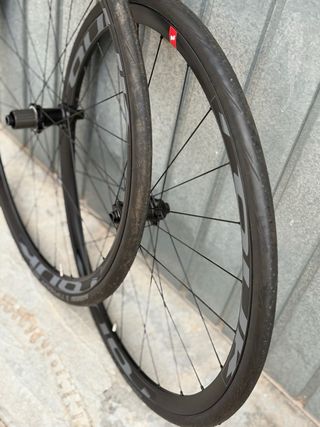 Ruedas MASSI TOUR DISC 30 con cubiertas