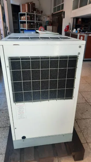 Compresor de tornillo Puska  15 CV