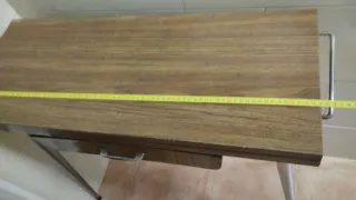 Mesa de cocina madera y metal