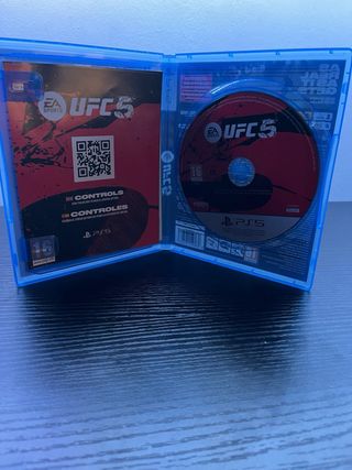 UFC 5 PS5 – Como nuevo