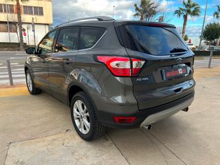 Ford Kuga 2.0 TDI titanium