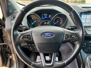 Ford Kuga 2.0 TDI titanium