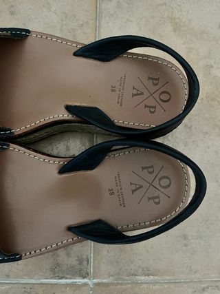 Menorquinas POPA plataforma negras talla 38