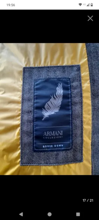 Chaqueta Armani plumífera gris