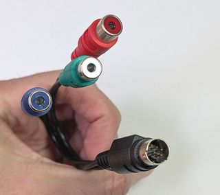 Cable DVI, DVI a HDMI, S-Video a RCA