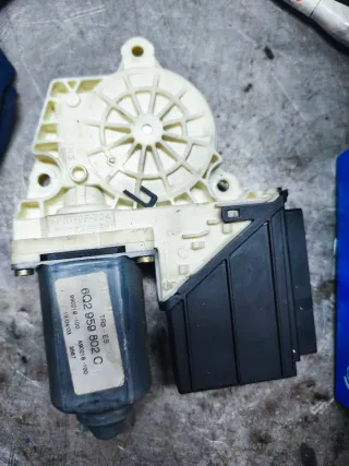 Motor elevalunas Seat Ibiza 6L 6Q2 959 802