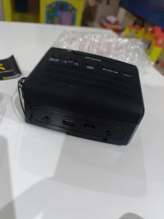 Radio Despertador Sunstech FRD35U