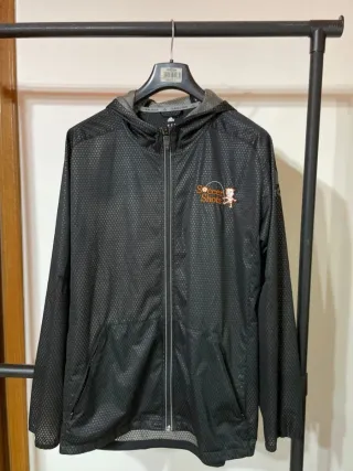 Chaqueta Adidas Negra con Capucha