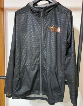 Chaqueta Adidas Negra con Capucha