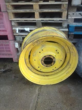 Llantas John Deere 34