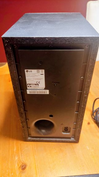 Barra de Sonido LG SJ4 Inalámbrica 300W