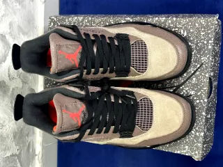 Jordan 4 Retro Taupe Haze
