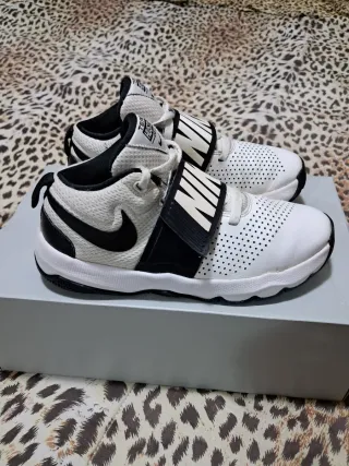 Scarpe Nike Bambino/a Bianche e Nere