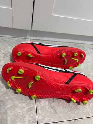 Botas de fútbol Nike Phantom