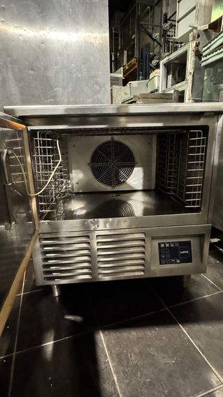 Abatidor de Temperatura Profesional LAINOX