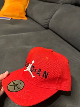Gorra Jordan Roja