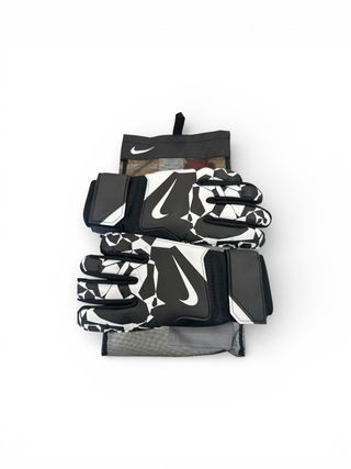 GUANTES DE PORTERO FUTBOL NIKE GK MATCH + FUNDA TALLA 7 *A ESTRENAR*