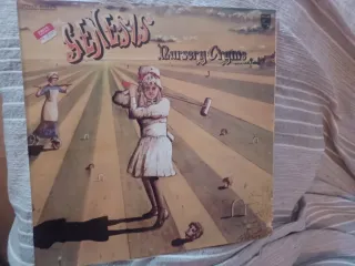 Genesis Nursery Cryme Vinilo
