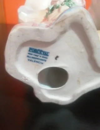 Figura Porceval Palomas Porcelana Rosas