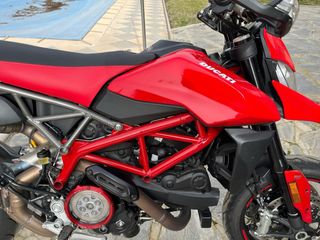 Ducati Hypermotard 950