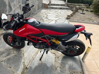 Ducati Hypermotard 950