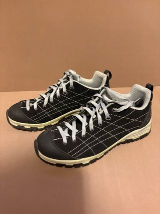 Scarpe outdoor McKinley pelle nera taglia 36