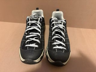 Scarpe outdoor McKinley pelle nera taglia 36