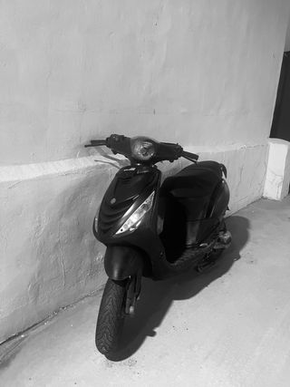 Piaggio Zip SP Negra Automática