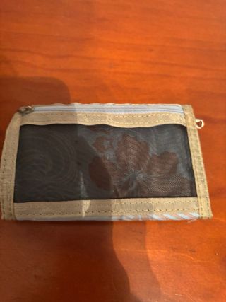 Cartera Rip Curl Floral Beige y Rosa