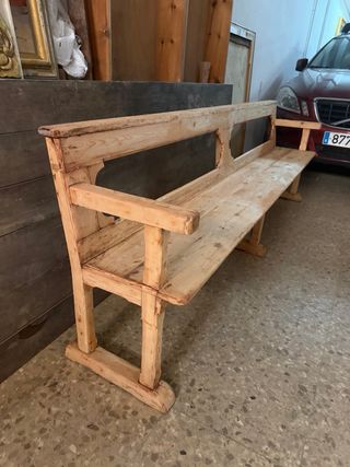 Dos bancos iglesia año 1758