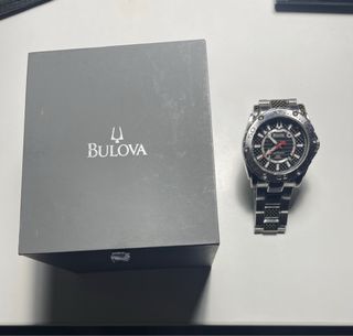 Reloj Bulova Precisionist Acero y Carbono.
