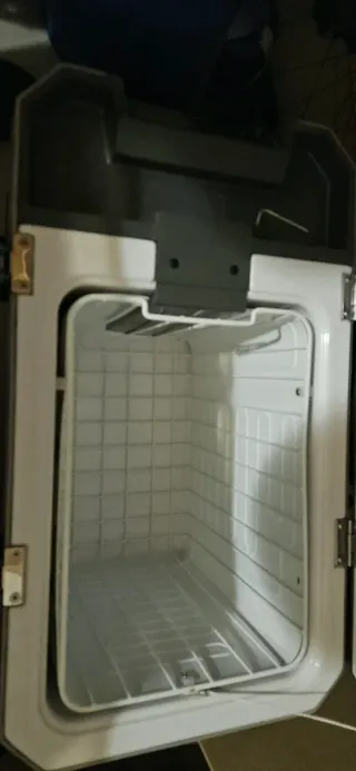 Nevera Portátil Engel 41L - Como Nueva