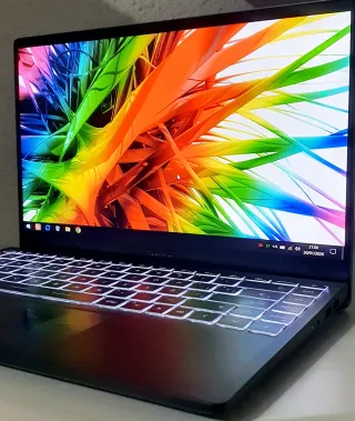 PORTÁTIL MSI i7 16GB RAM