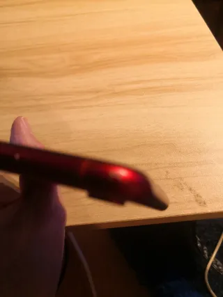 iPhone XR Rosso libero da iCloud