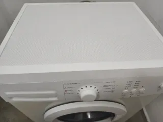 Lavadora Blanca Carga Frontal