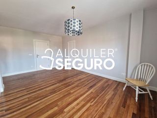 Piso en alquiler en Centro - Desierto - Arrontegi en Barakaldo