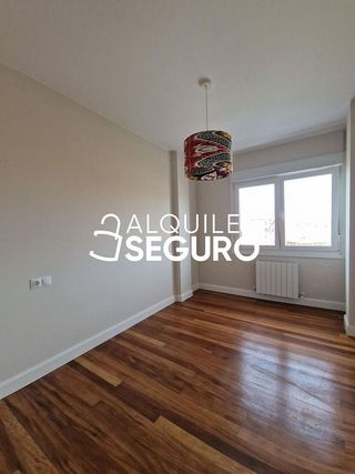 Piso en alquiler en Centro - Desierto - Arrontegi en Barakaldo