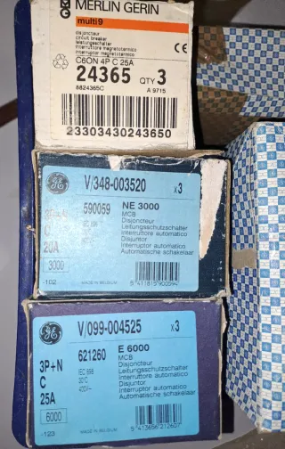 Material electrico: PIA, DIFERENCIAL, RELOJ orbis