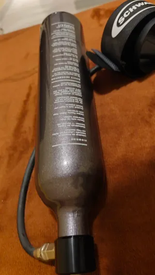 Schwalbe Tire Booster Tubeless 1.15L. Inflado