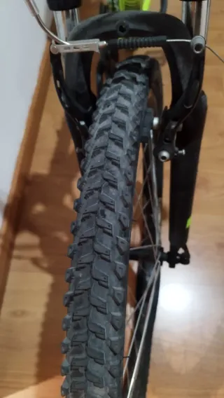 Bicicleta RockRider ST500 Verde