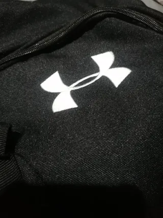 Mochila Under Armour Negra