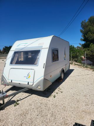 Caravana Knaus Eifeland 4 plazas