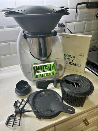 Thermomix TM6 con Accesorios