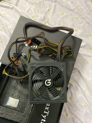 Fuente de Alimentación Enermax MaxTytan 800W Titan