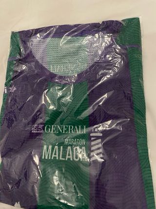 Camiseta Finisher Maratón Málaga 2025 Luanvi