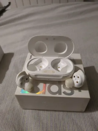 Auriculares Samsung Buds+ Blancos