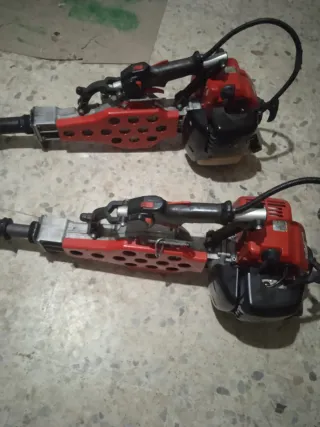 Máquinas de varear aceitunas.