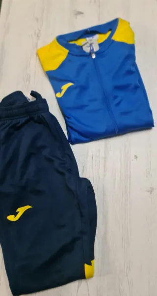 Conjunto deportivo Joma hombre azul y amarillo