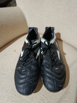 Botas de fútbol Joma negras talla 40